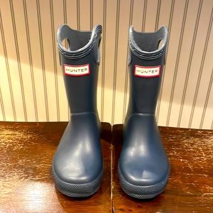 Blue Hunter Boots Size 8 for toddler